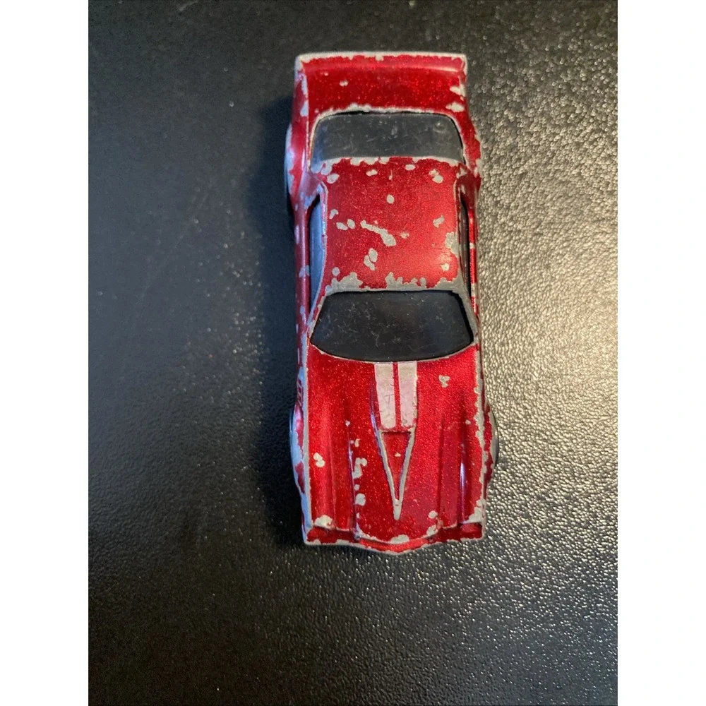 Hot Wheels 1982‎ Camaro Z-28 | Red Metallic w/Gold Wheels | Chevrolet Z28